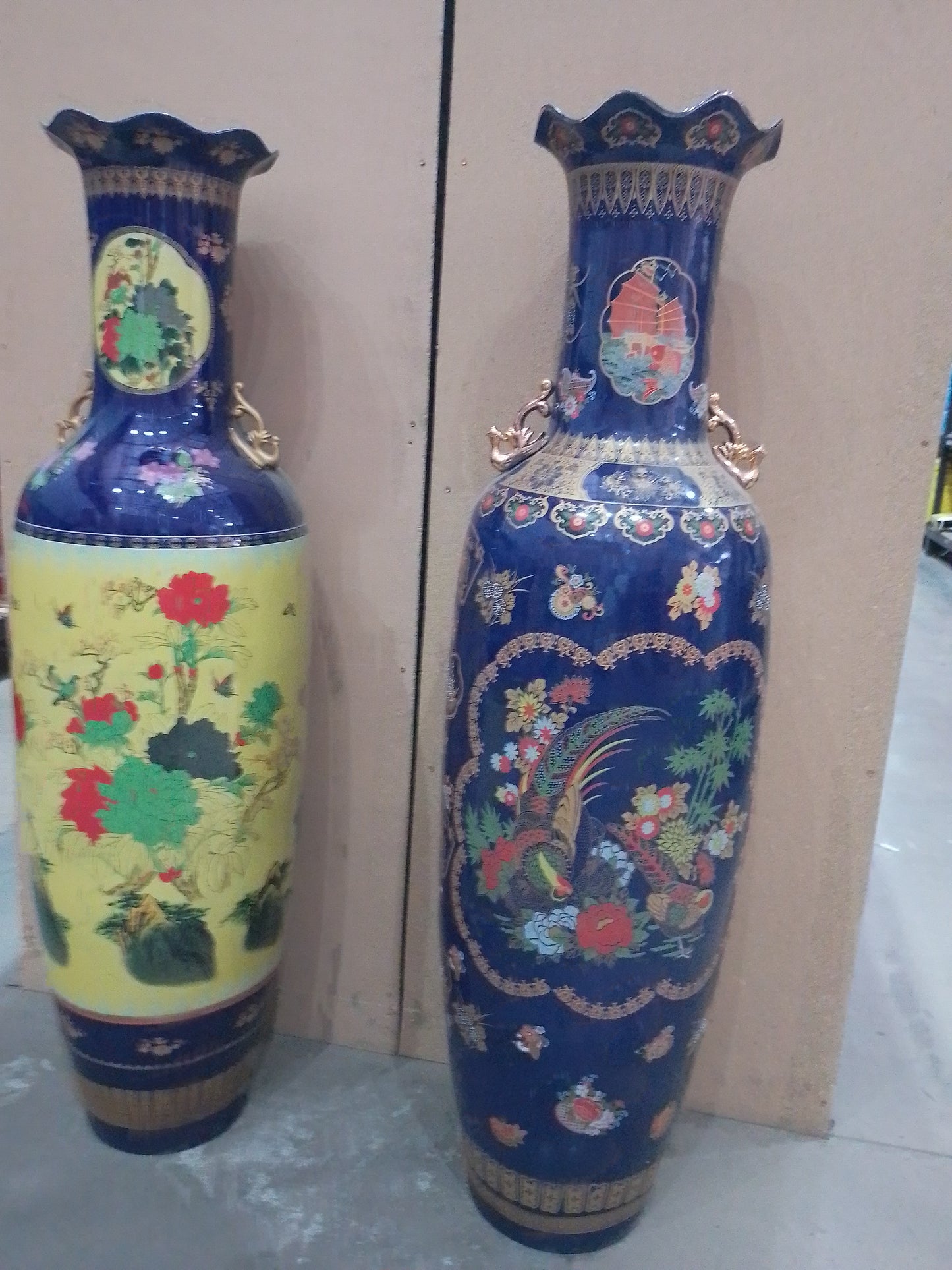 Porcelain vases x 2