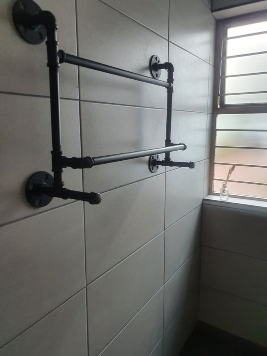 Galvanised towel holder black