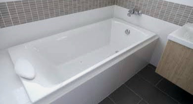 Bath tub single standard size
